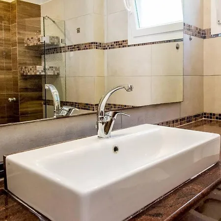 Joana Apartment *